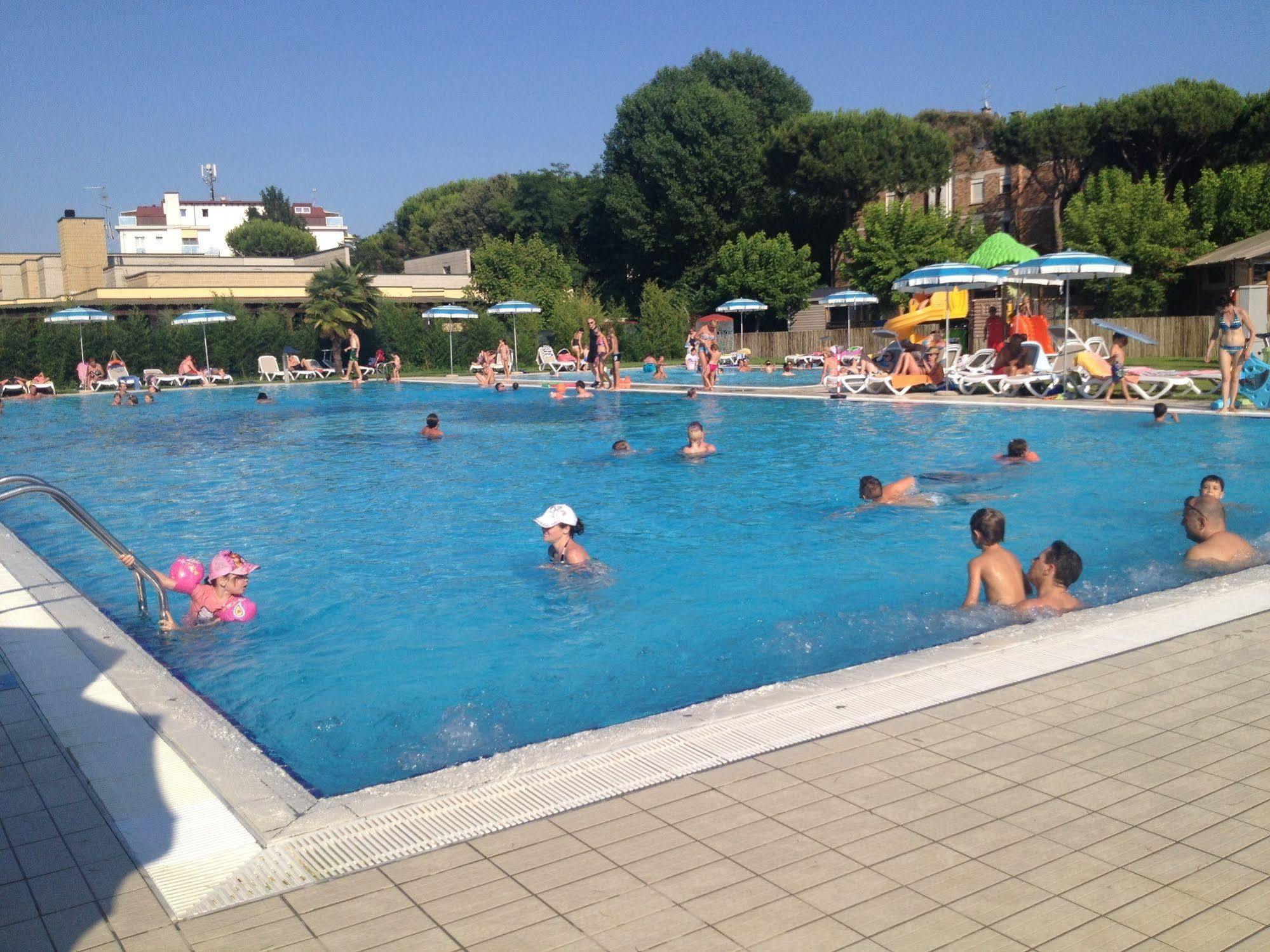Camping Village Malibu Beach Lido di Jesolo Exterior foto